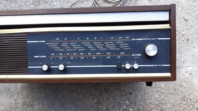 Radio vintage Mivar RF 43