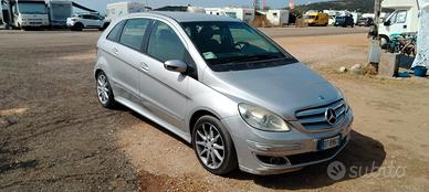 Mercedes Classe B 180