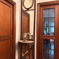 Mobile da ingresso con specchiera e consolle