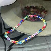 Collana con anelli colorati