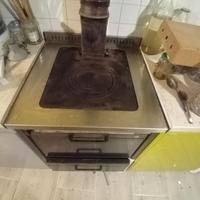 Stufa legna da incasso cucina