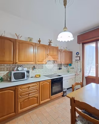 4 LOCALI A RONCO SCRIVIA