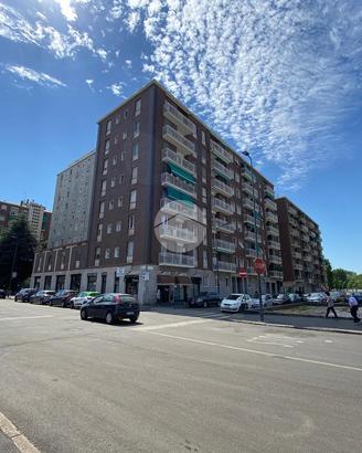 2 LOCALI A MILANO