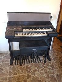 PIANOLA OGANO PIANO YAMAHA 