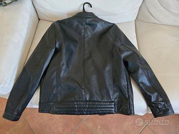 Giubbotto in ecopelle