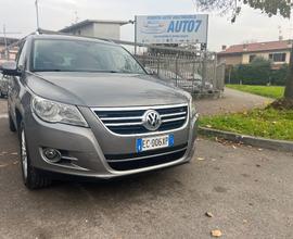 VOLKSWAGEN Tiguan 2.0 TSI 4MOTION DSG Sport & St