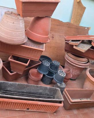 Set vasi in plastica