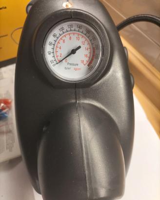 Mini compressore portatile NUPOWER NPE250 12V.