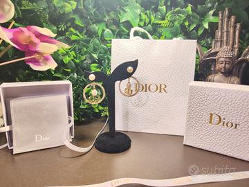 orecchini Dior con scatola