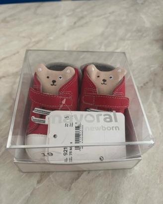 Scarpe nuove bambino Mayoral taglia 17