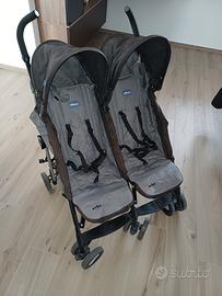 Passeggino gemellare