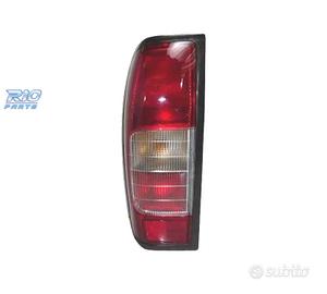 FANALINO POSTERIORE SINISTRO PER NISSAN NAVARA PIC