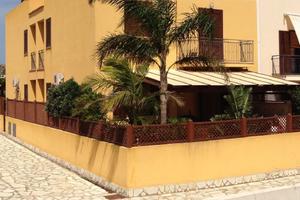 San Vito Lo Capo: appartamento con veranda esterna