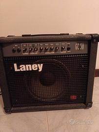 Amplificatore per chitarra 