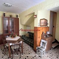 Casa, Campofelice di Roccella.