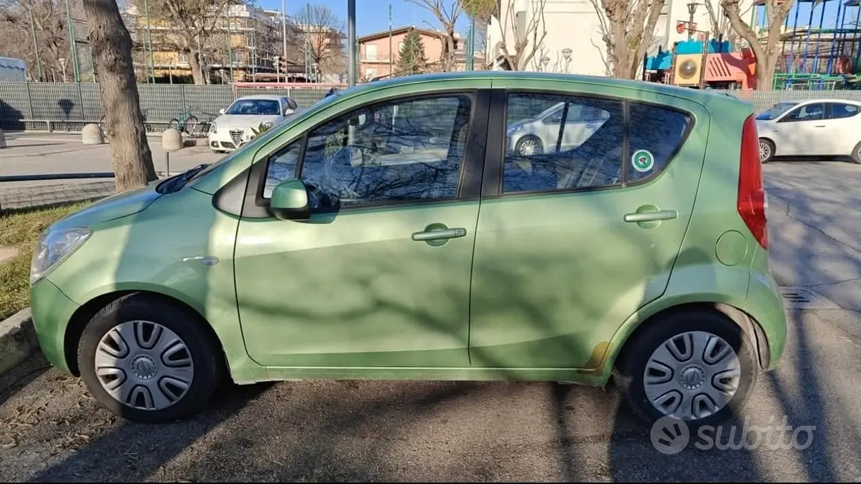 Opel Agila 2ª serie