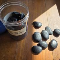 Sassi di fiume lucidi