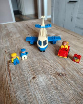 Lego Duplo Airport jumbo jet 2678
