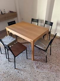 Tavolo e sedie