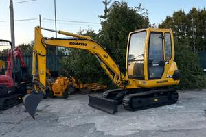 E256 - ESCAVATORE KOMATSU PC30 R8