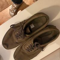 Vans verde militare