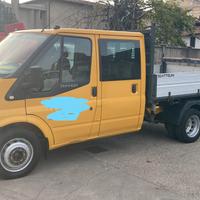 Autocarro Ford Transit