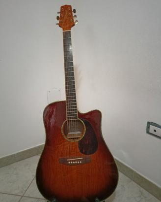 Chitarra elettroacustica Takamine EG333C ltd