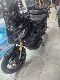 Xadv 750