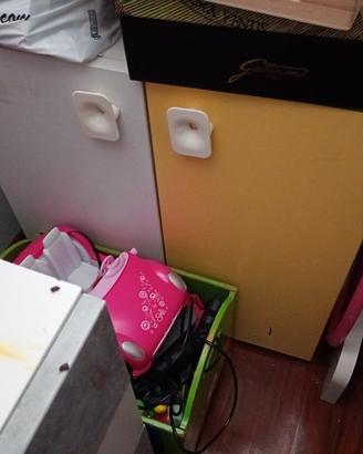 mobiletto a due ante