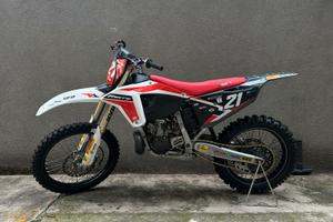 YZ 250 2T 2019 Vestita FANTIC
