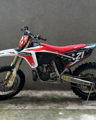 YZ 250 2T 2019 Vestita FANTIC