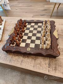 Scacchiera in legno vintage