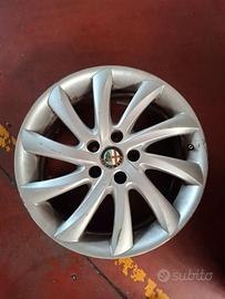 Cerchio ALFA Romeo Giulietta - R17