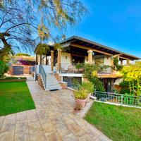 PORZIONE DI BIFAMILIARE A TERRACINA