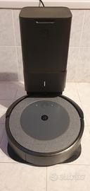 ROOMBA I4+ robot aspirapolvere con stazione 