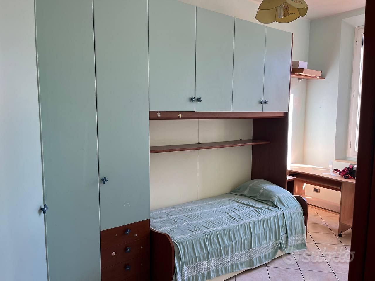 Cameretta con Letto a Bologna Arredamento e Casalinghi In vendita a