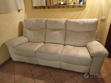 Divano in pelle relax