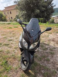 Yamaha T max 