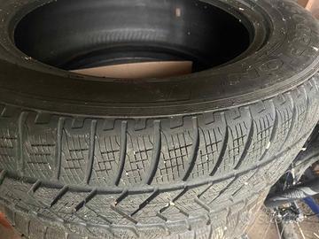 Pneumatici Invernali Pirelli Scorpion 235/60 R18