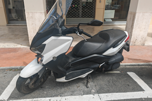 X max 250 anno 2015 motore nuovo