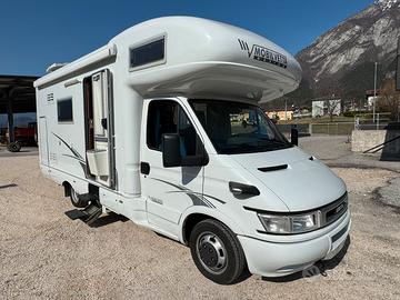 Camper mansardato mobilvetta
