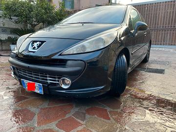 Peugeot 207 - 2007