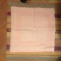 stoffa per tovaglia rosa