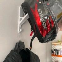 gancio da muro per casco e giacca