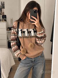 Maglione donna con cappuccio renne pompon etnica 