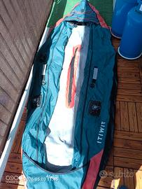 kayak gonfiabile da pesca 