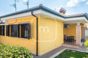 Villa di 55 m² con 3 locali a Ardea