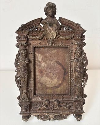 Antica cornice portafoto stile Rinascimento