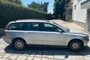 Volvo V50 2.0D 2006 – 239.000km
