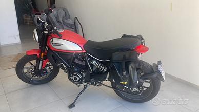 Ducati icon red